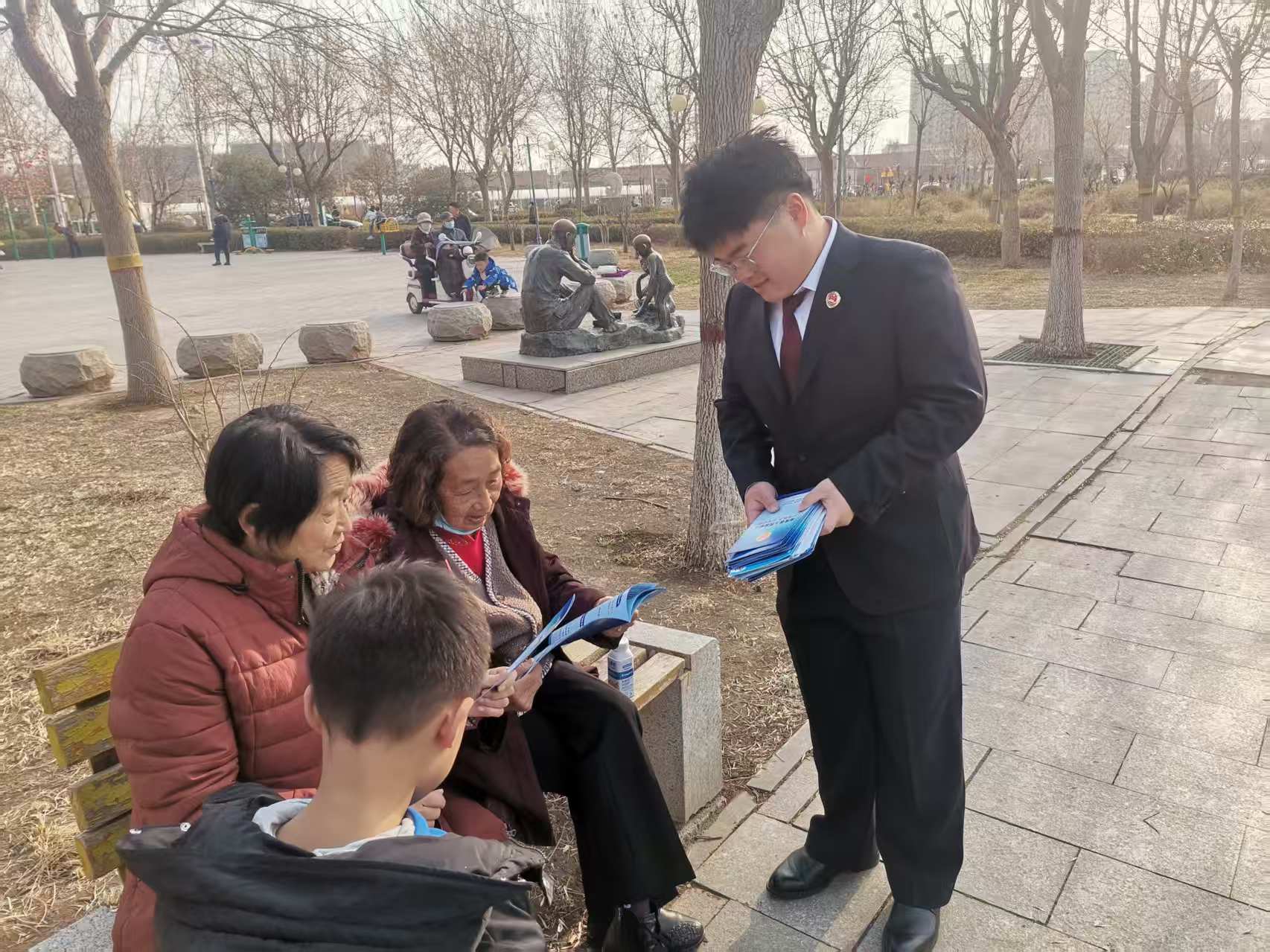 ��Ƥ��������Ժ��չ��̬��ɨ�ڳ����շ������